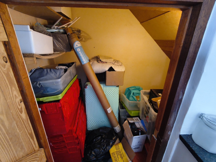 4 Bedroom Property for Sale in De Kelders Western Cape